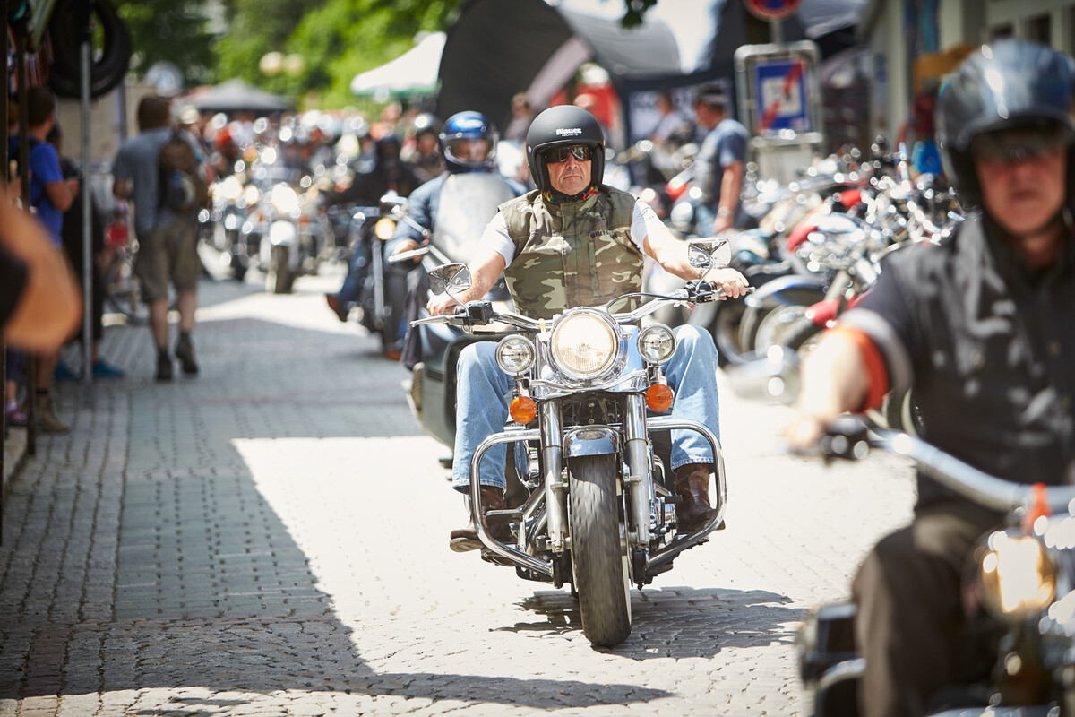 Glanegg frau kennenlernen. Ich mchte heute Saalbach-hinterglemm christliche partnervermittlung. Treffen Treffen frauen aus prtschach am wrther see. Single freizeit treff in sankt georgen am walde, Braunau am